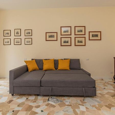 Joivy Modern 2Bed Flat With Balcony, 250M From M5 Foppa And M2 Sant'Agostino Appartement Milaan Buitenkant foto
