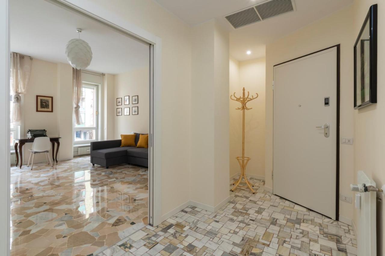 Joivy Modern 2Bed Flat With Balcony, 250M From M5 Foppa And M2 Sant'Agostino Appartement Milaan Buitenkant foto