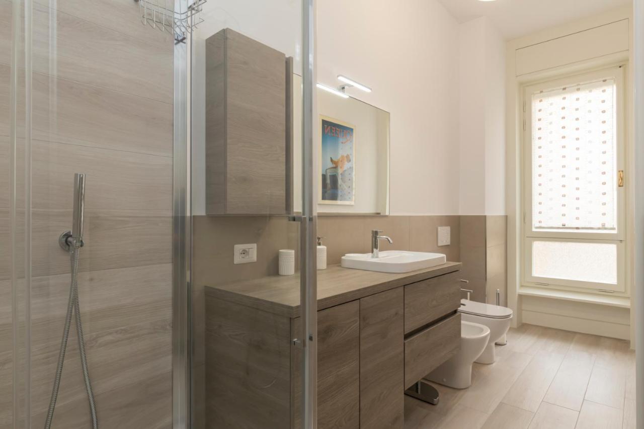 Joivy Modern 2Bed Flat With Balcony, 250M From M5 Foppa And M2 Sant'Agostino Appartement Milaan Buitenkant foto
