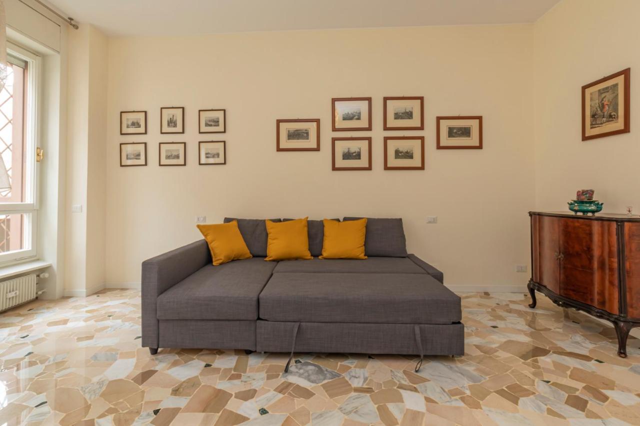 Joivy Modern 2Bed Flat With Balcony, 250M From M5 Foppa And M2 Sant'Agostino Appartement Milaan Buitenkant foto