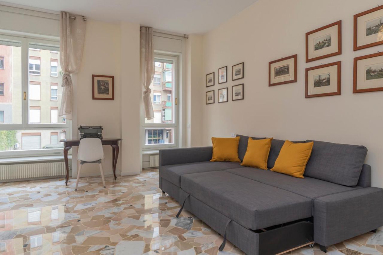 Joivy Modern 2Bed Flat With Balcony, 250M From M5 Foppa And M2 Sant'Agostino Appartement Milaan Buitenkant foto